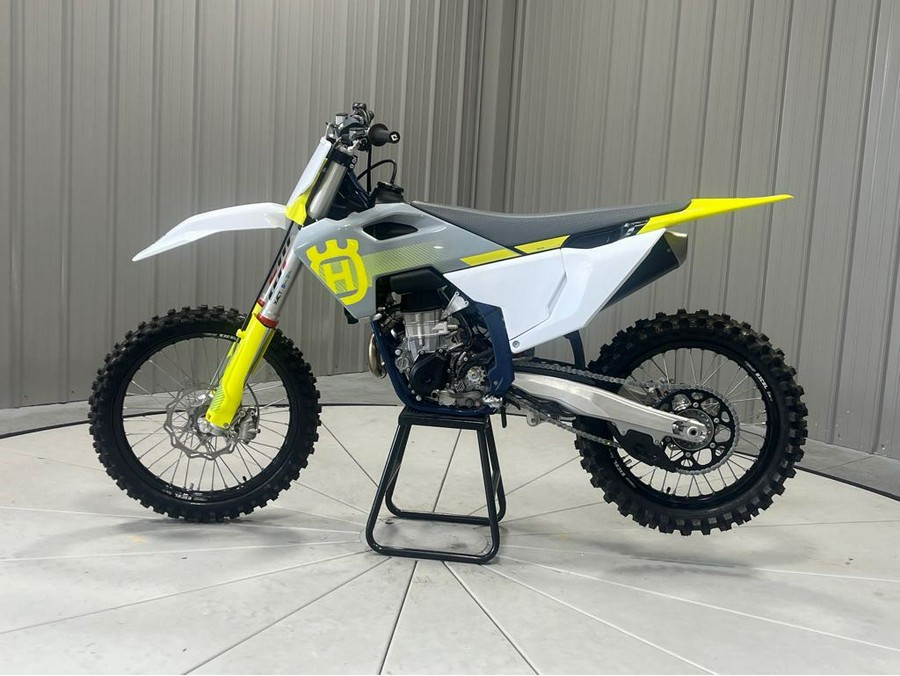 2024 Husqvarna Motorcycles FC450