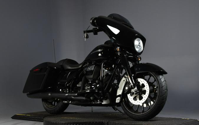 2018 Harley-Davidson Street Glide Special