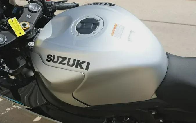 2026 SUZUKI GSX-R600