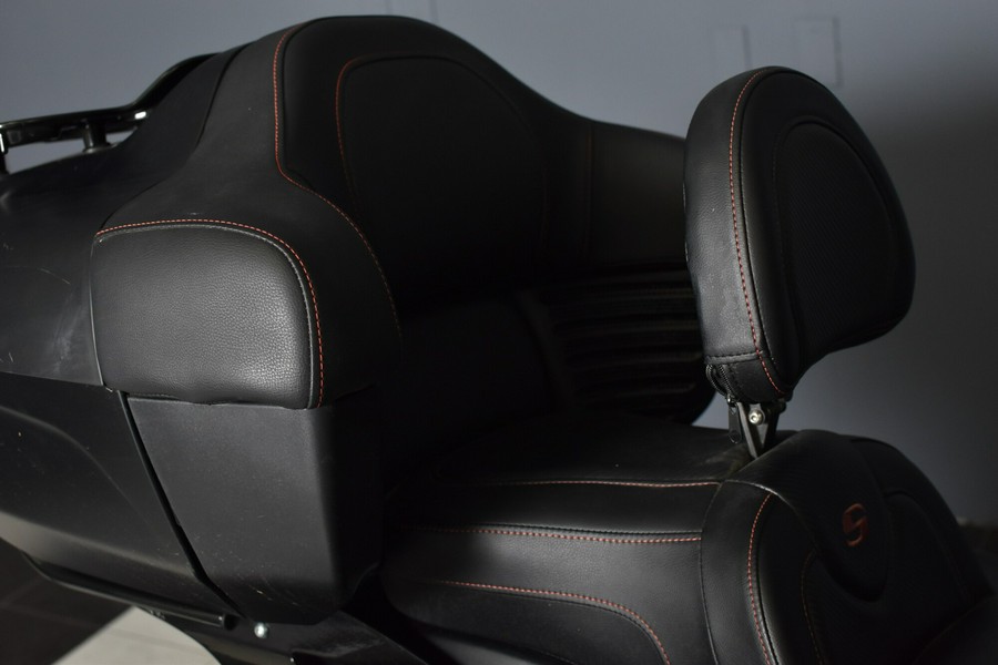 2020 Indian Motorcycle Challenger N20LCBRRCT