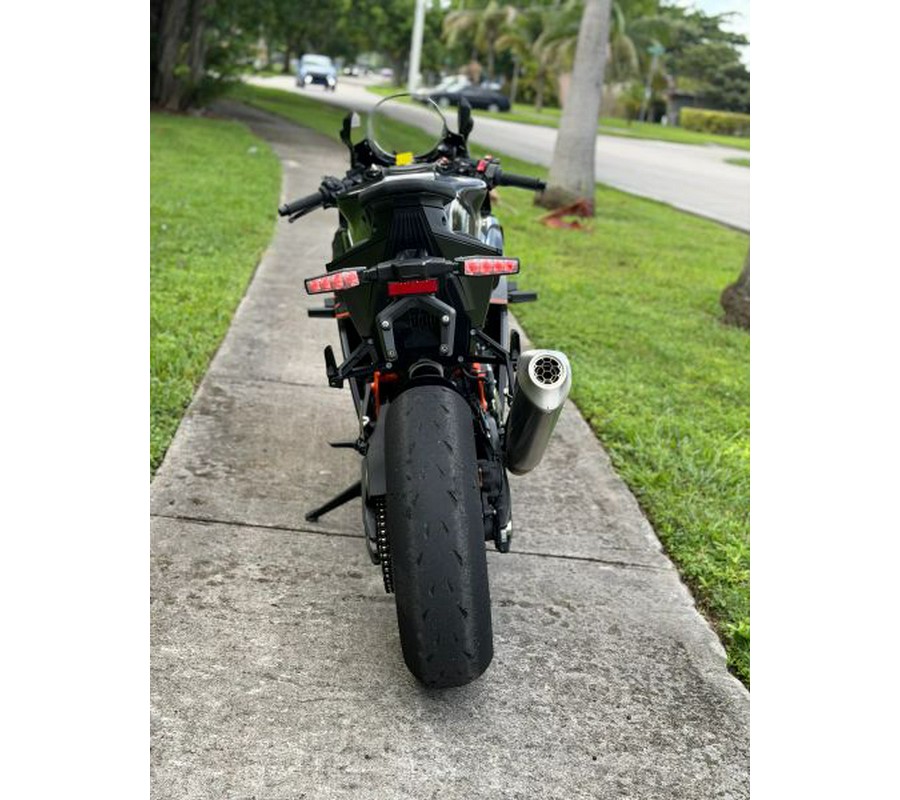 2026 KTM RC 990 R