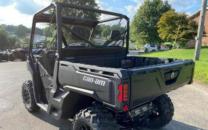 2023 Can-Am® Defender DPS HD9 Timeless Black