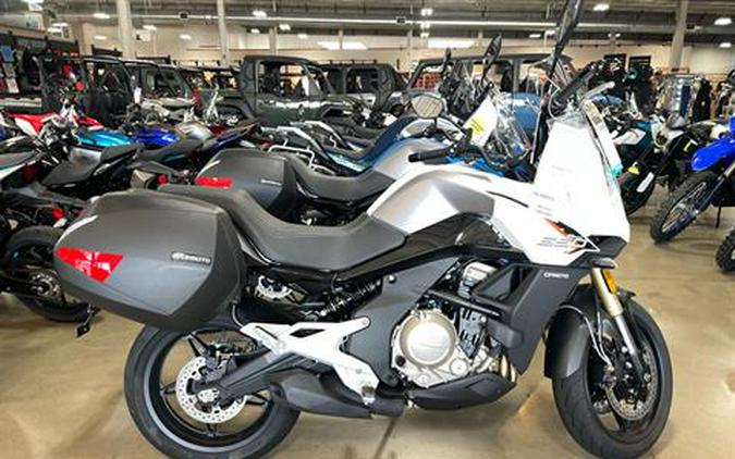 2023 CFMOTO 650 Adventura