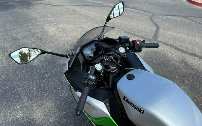 2024 Kawasaki Ninja® e-1 ABS