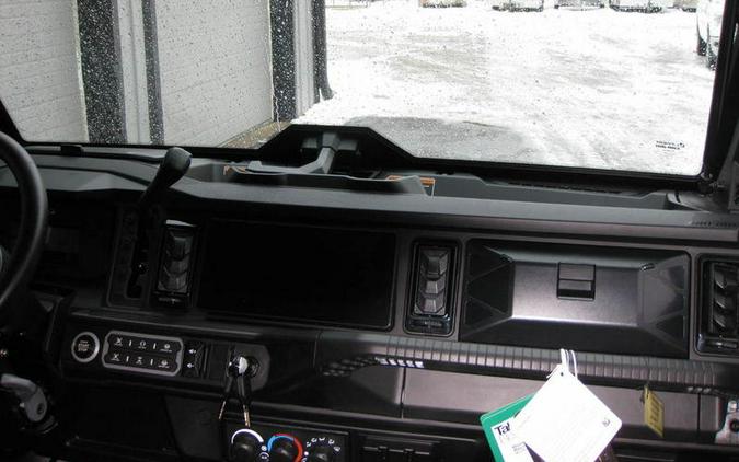 2026 Can-Am® Defender MAX Limited HD11