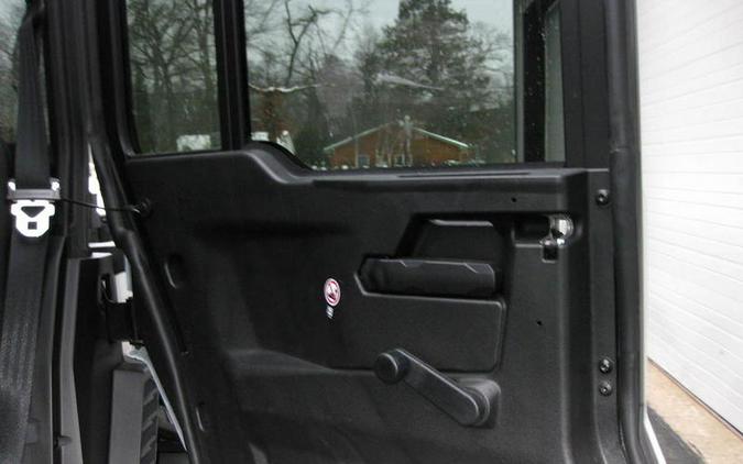 2026 Can-Am® Defender MAX Limited HD11