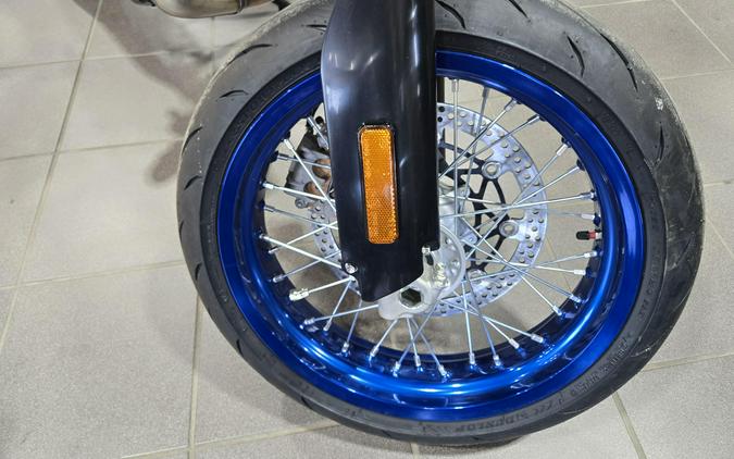 2025 SUZUKI DR-Z4SM