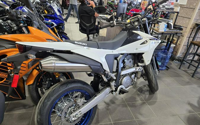 2025 SUZUKI DR-Z4SM