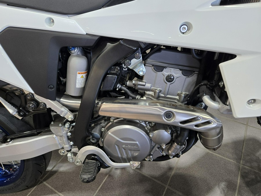 2025 SUZUKI DR-Z4SM