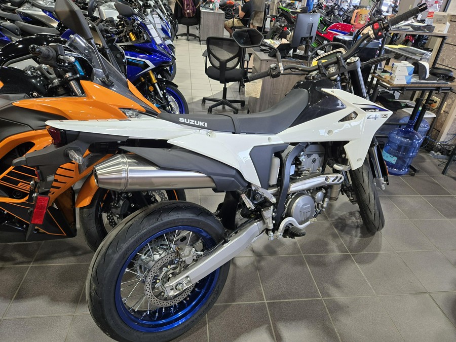 2025 SUZUKI DR-Z4SM