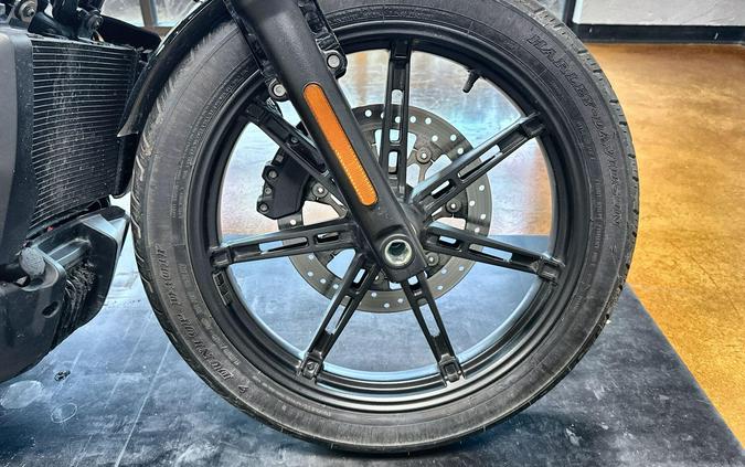 2024 Harley-Davidson® Nightster® Vivid Black
