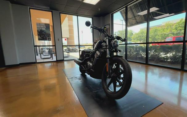 2024 Harley-Davidson® Nightster® Vivid Black