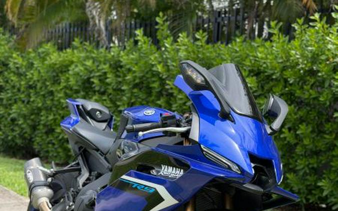 2025 Yamaha YZF-R9
