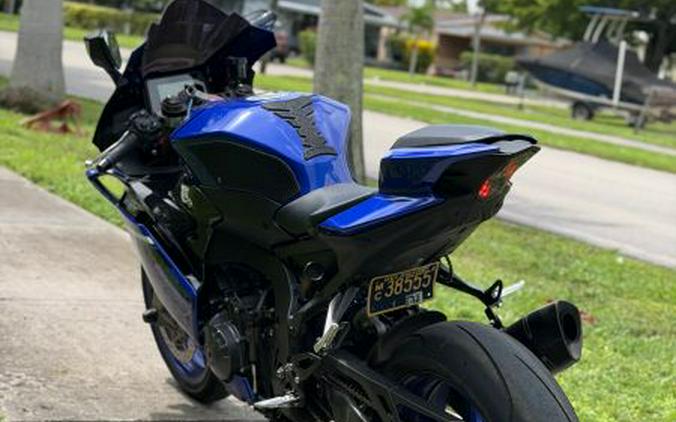 2025 Yamaha YZF-R9