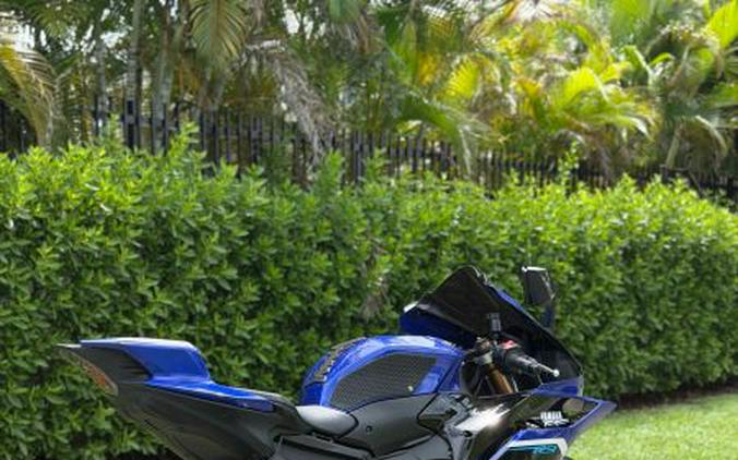 2025 Yamaha YZF-R9