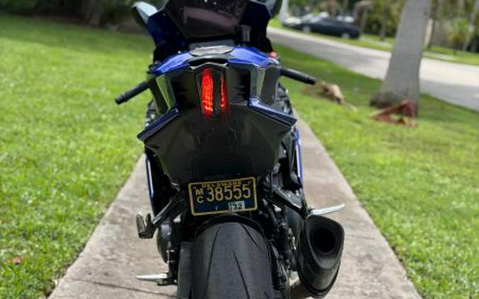2025 Yamaha YZF-R9