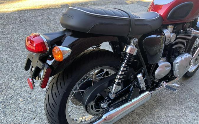 2027 Triumph BONNEVILLE T120