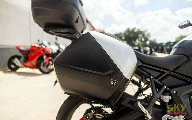 2024 Triumph Tiger 900 GT Snowdonia White Sapphire Black