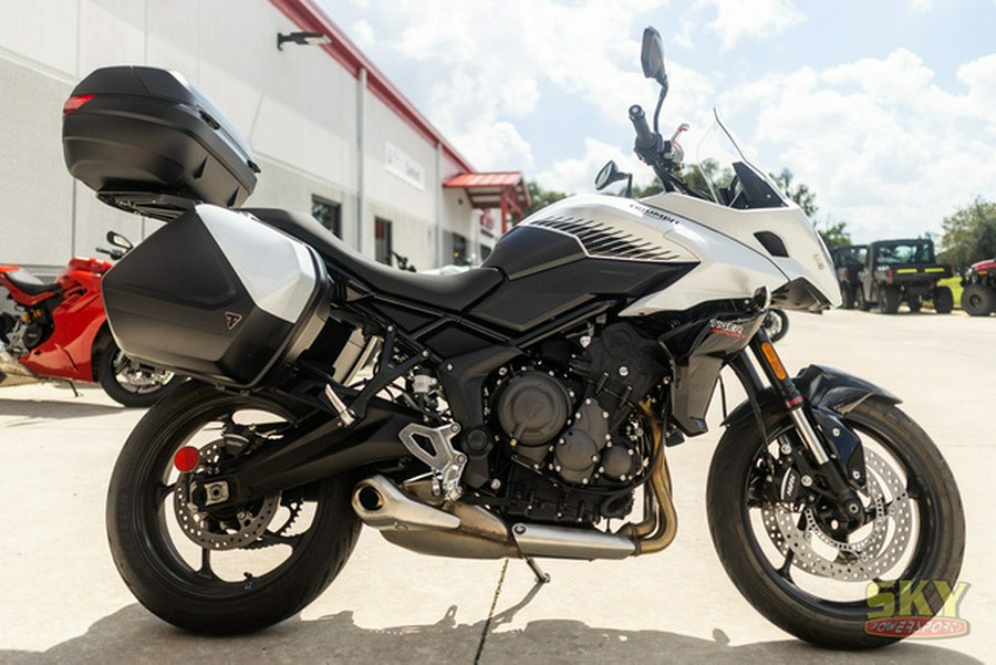 2024 Triumph Tiger Sport 660 Snowdonia White/Jet Black GT Snowdonia White Sapphire Black