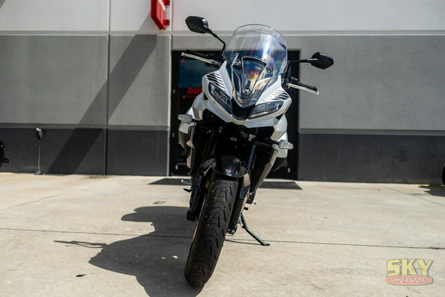 2024 Triumph Tiger 900 GT Snowdonia White Sapphire Black