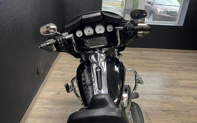 2017 Harley-Davidson® Street Glide® Special