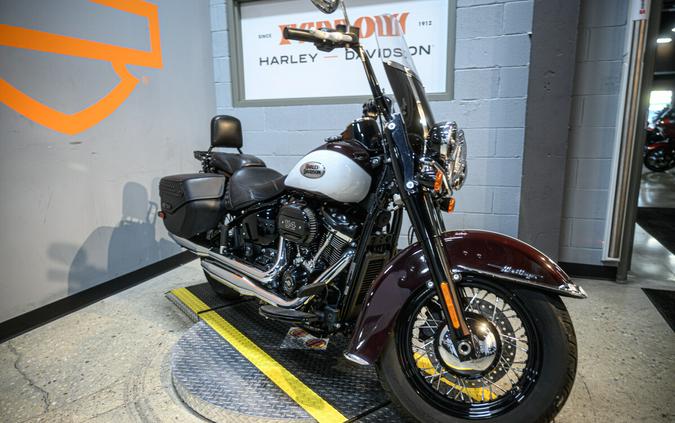 2021 Harley-Davidson Softail Heritage Classic 114 Cruiser FLHCS