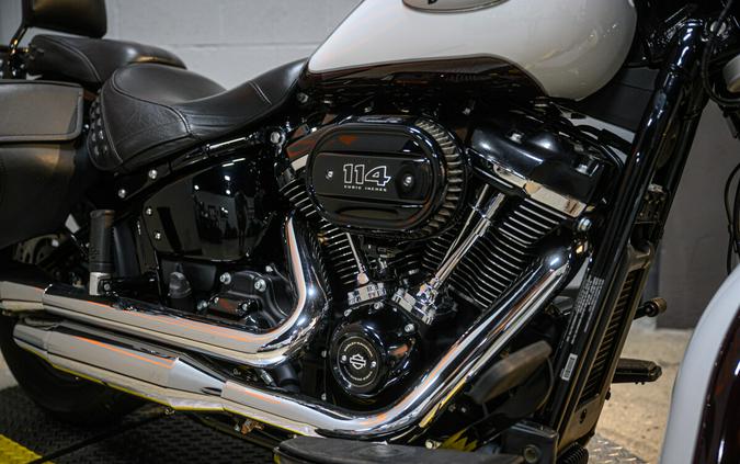 2021 Harley-Davidson Softail Heritage Classic 114 Cruiser FLHCS