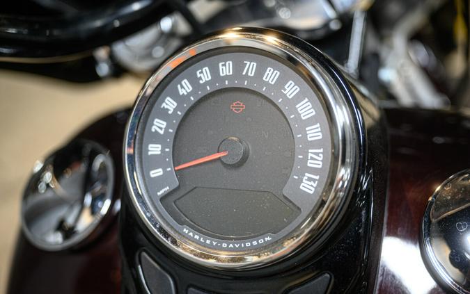 2021 Harley-Davidson Softail Heritage Classic 114 Cruiser FLHCS