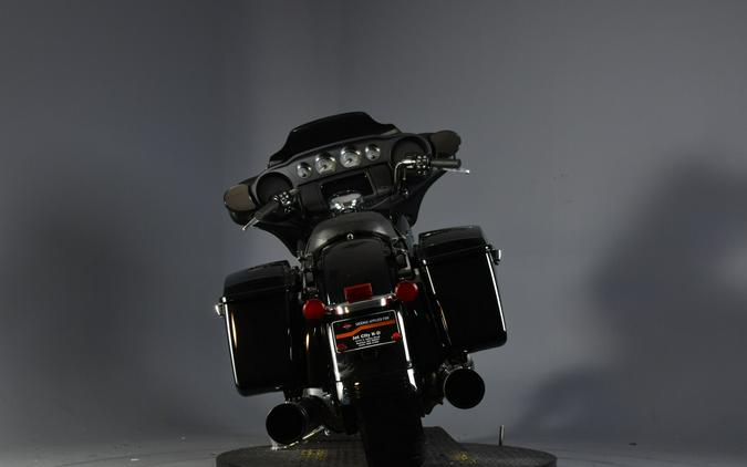 2022 Harley-Davidson Street Glide