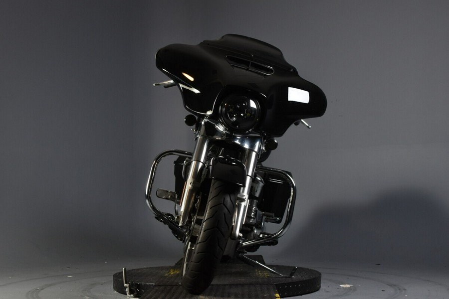 2022 Harley-Davidson Street Glide