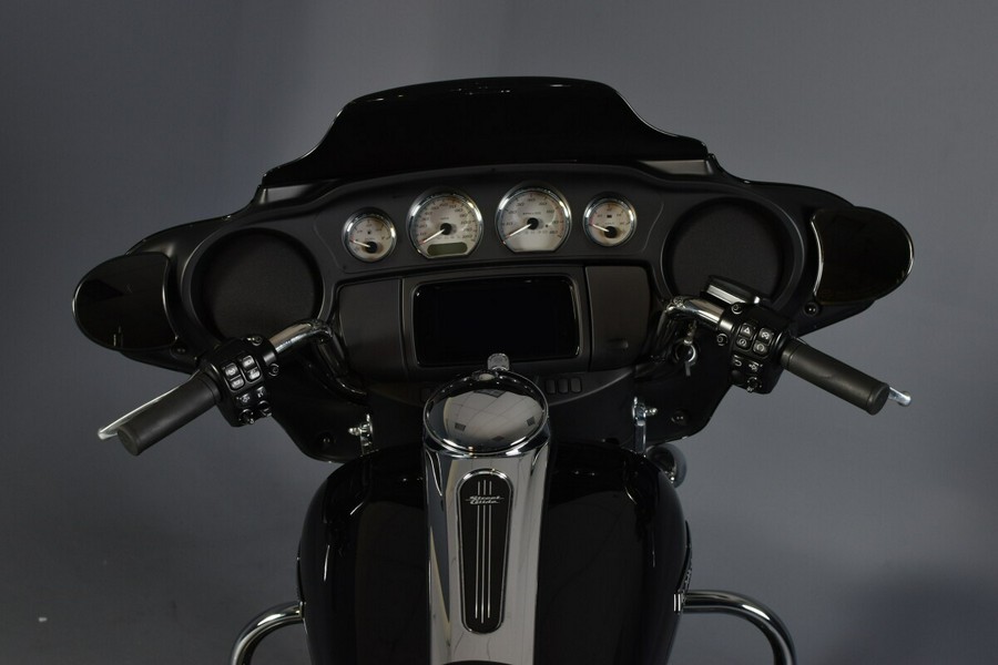 2022 Harley-Davidson Street Glide