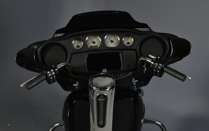 2022 Harley-Davidson Street Glide