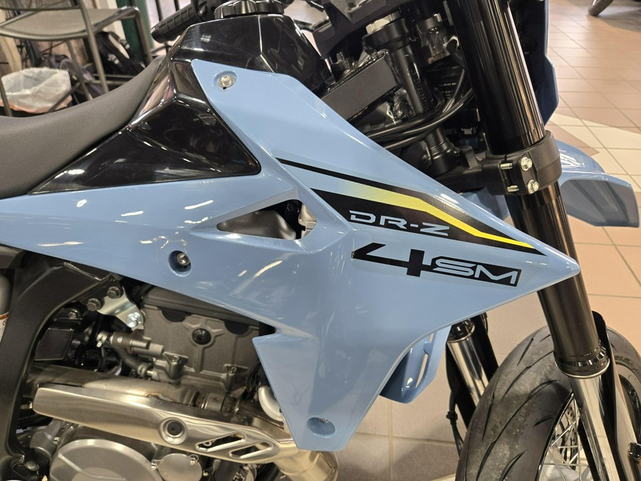 2025 SUZUKI DR-Z4SM
