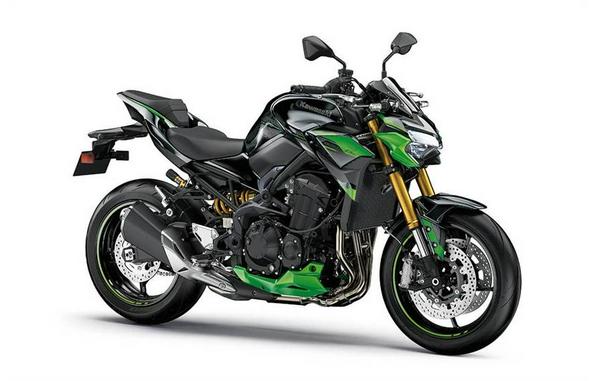 2022 Kawasaki Z900 SE Review [10 Fast Facts From the Canyons]