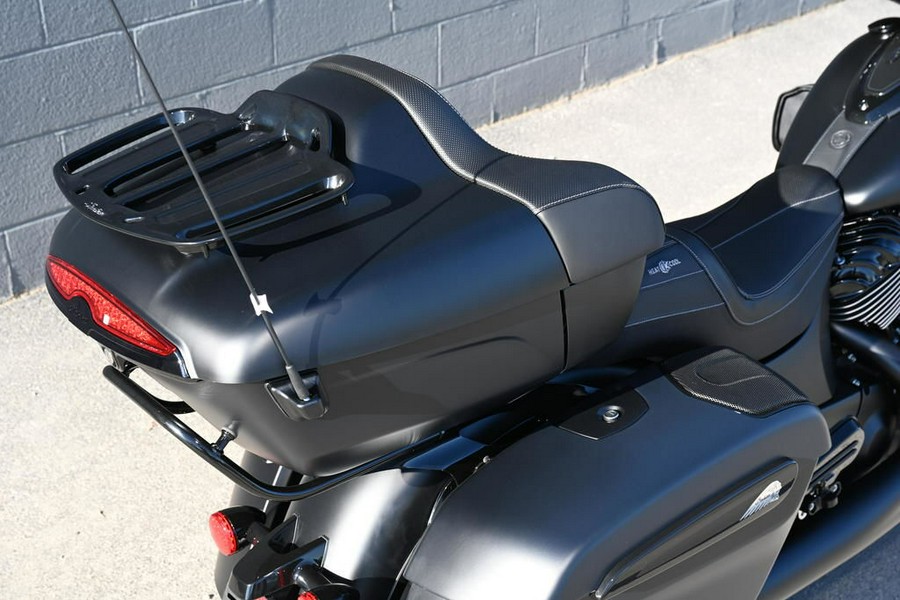 2024 Indian Motorcycle® Roadmaster® Dark Horse® w/Powerband Audio Package Black Smoke