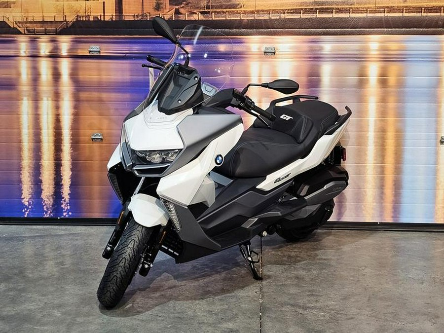 2024 BMW C 400 GT Alpine White