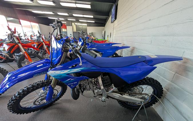 2027 Yamaha YZ250 Team Yamaha Blue - 017066