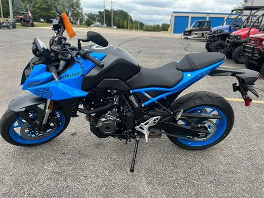 2023 Suzuki GSX-8S