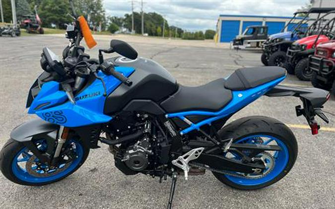 2023 Suzuki GSX-8S