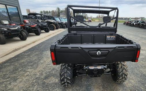 2024 Can-Am DEFENDER DPS HD10