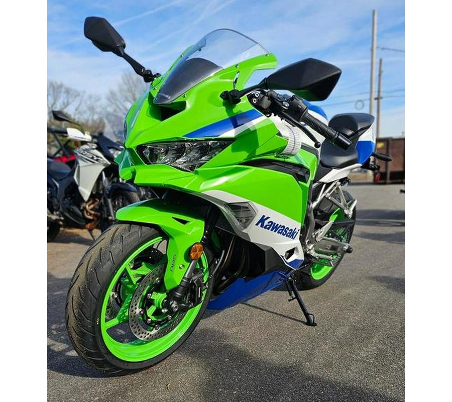 2024 Kawasaki Ninja® ZX™-4RR 40th Anniversary Edition ABS