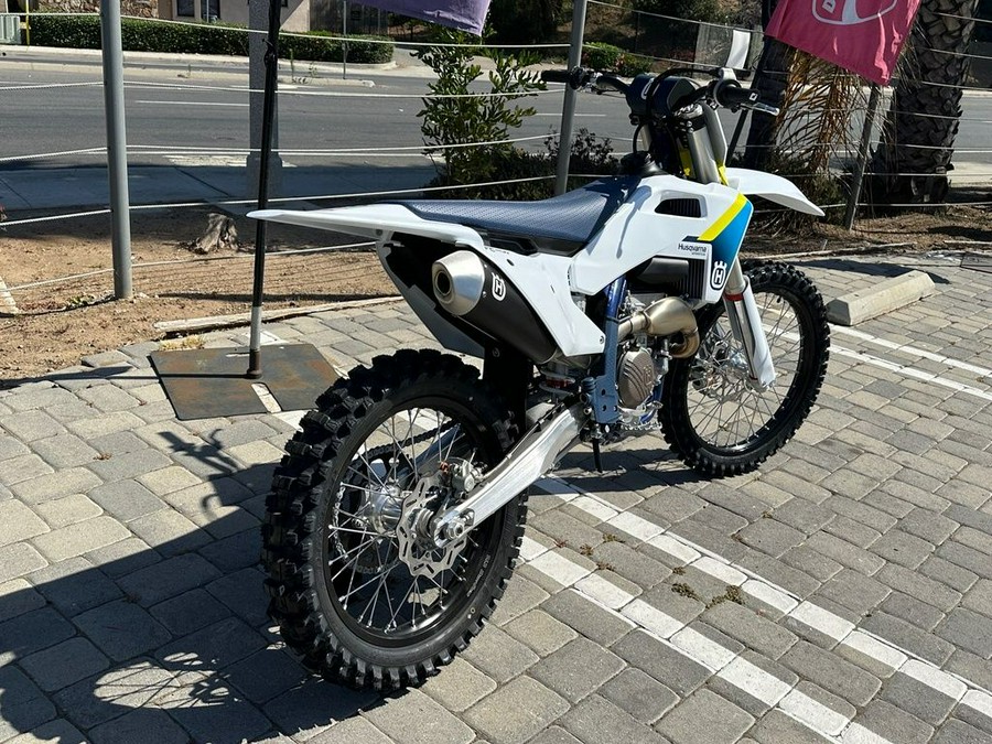 2025 Husqvarna® FC 250