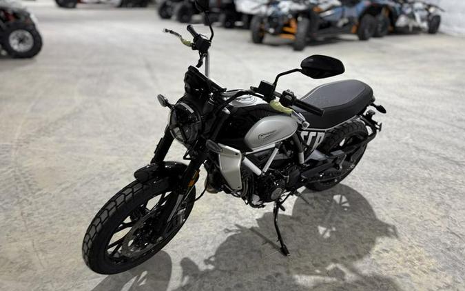 2025 Ducati Scrambler Nightshift