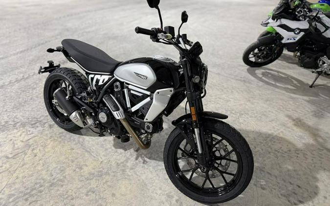 2025 Ducati Scrambler Nightshift