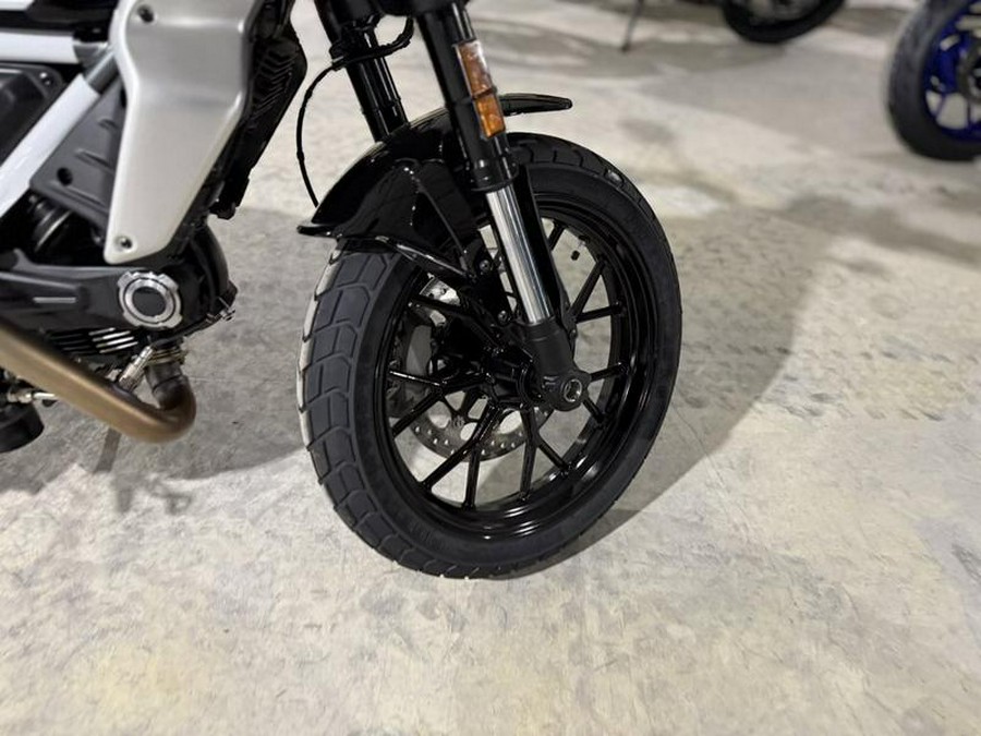 2025 Ducati Scrambler Nightshift