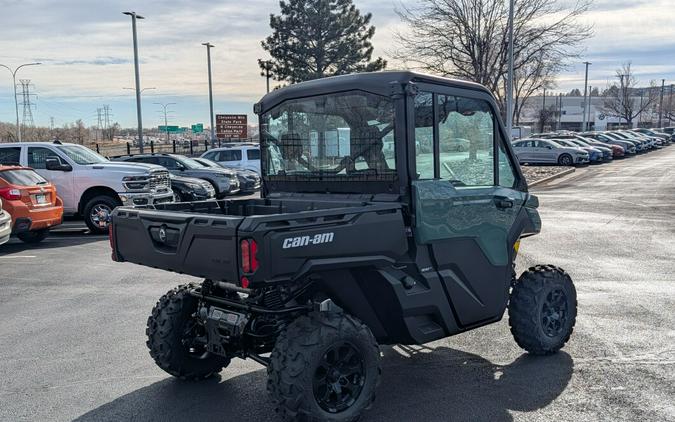 2026 Can-Am Defender DPS CAB HD9
