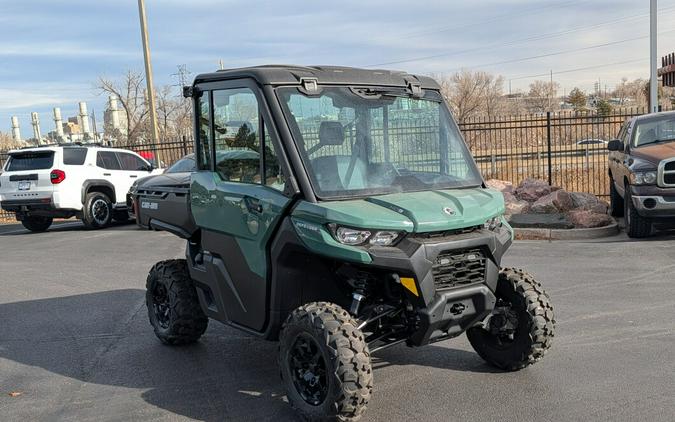 2026 Can-Am Defender DPS CAB HD9