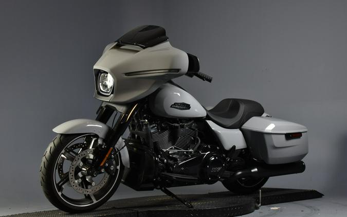 2025 Harley-Davidson Street Glide