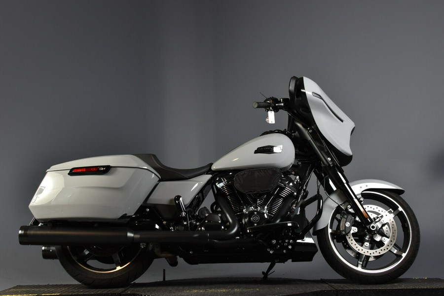 2025 Harley-Davidson Street Glide