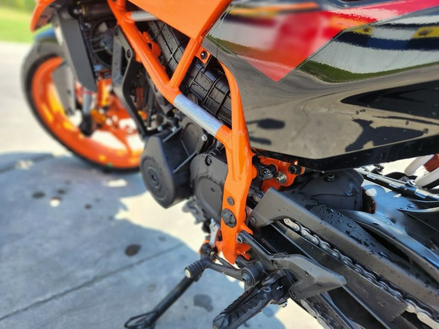 2024 KTM 390 Duke